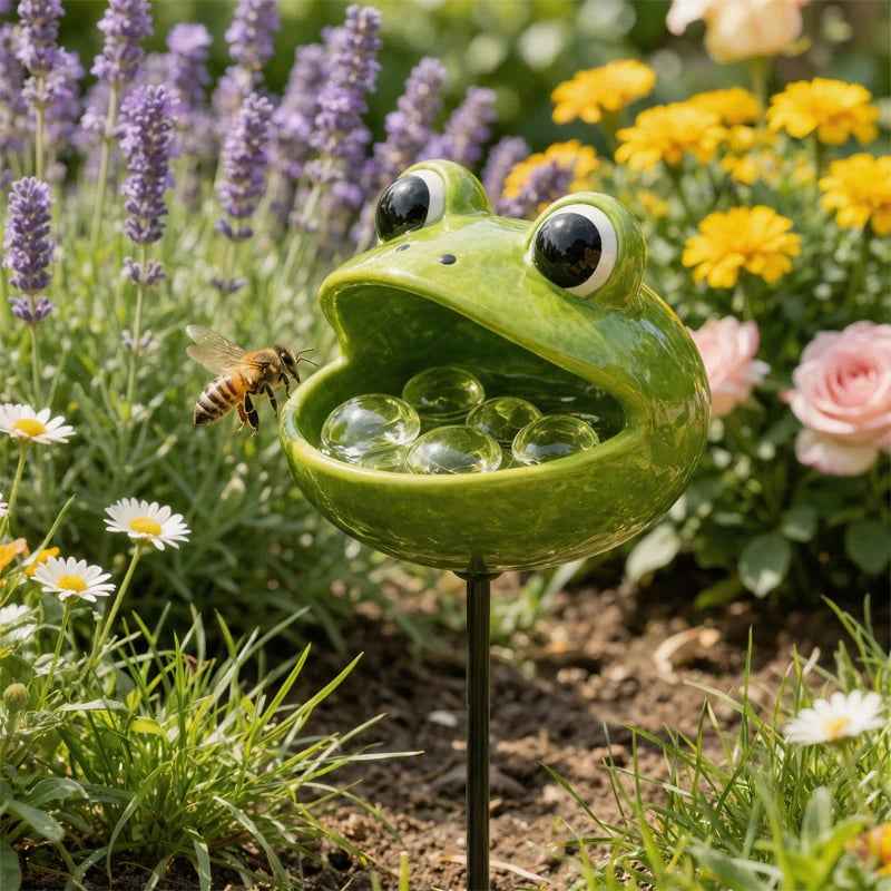 🐝 Cute Animal Design Garden Watering Station, Outdoor Decorative Water Bowl for Bees Butterflies and Small Wildlife🐸🏆